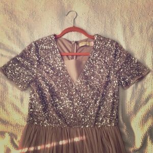 Beige maxi formal dress. Worn once.